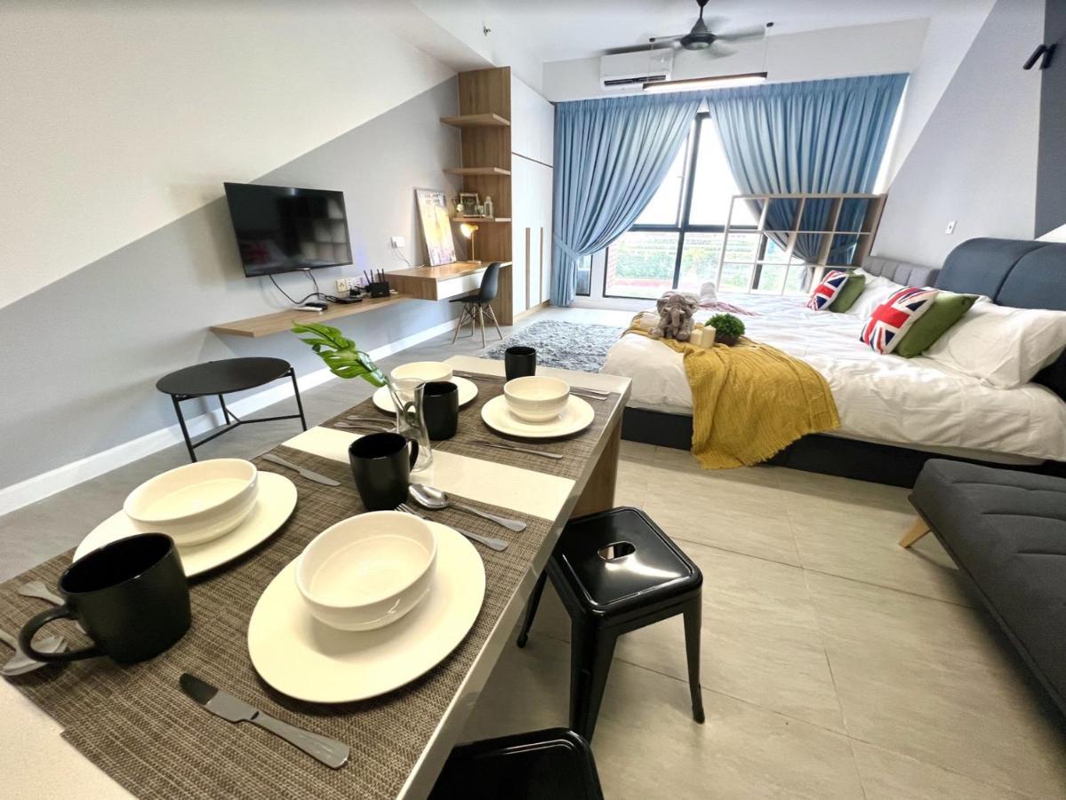 Free Parking # 2 Bed Family Bellsuite - Sepang Klia Kota Warisan Exterior foto